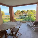 アパート Vaiana Avec Piscine En Bord De