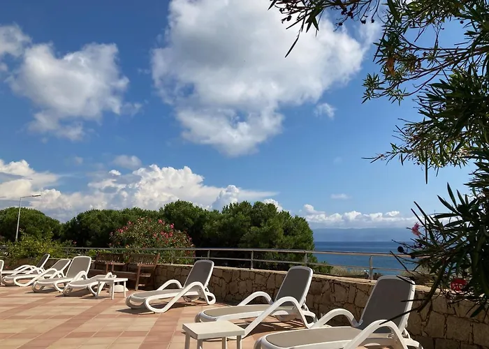 Vaiana Avec Piscine En Bord De * Аяччо